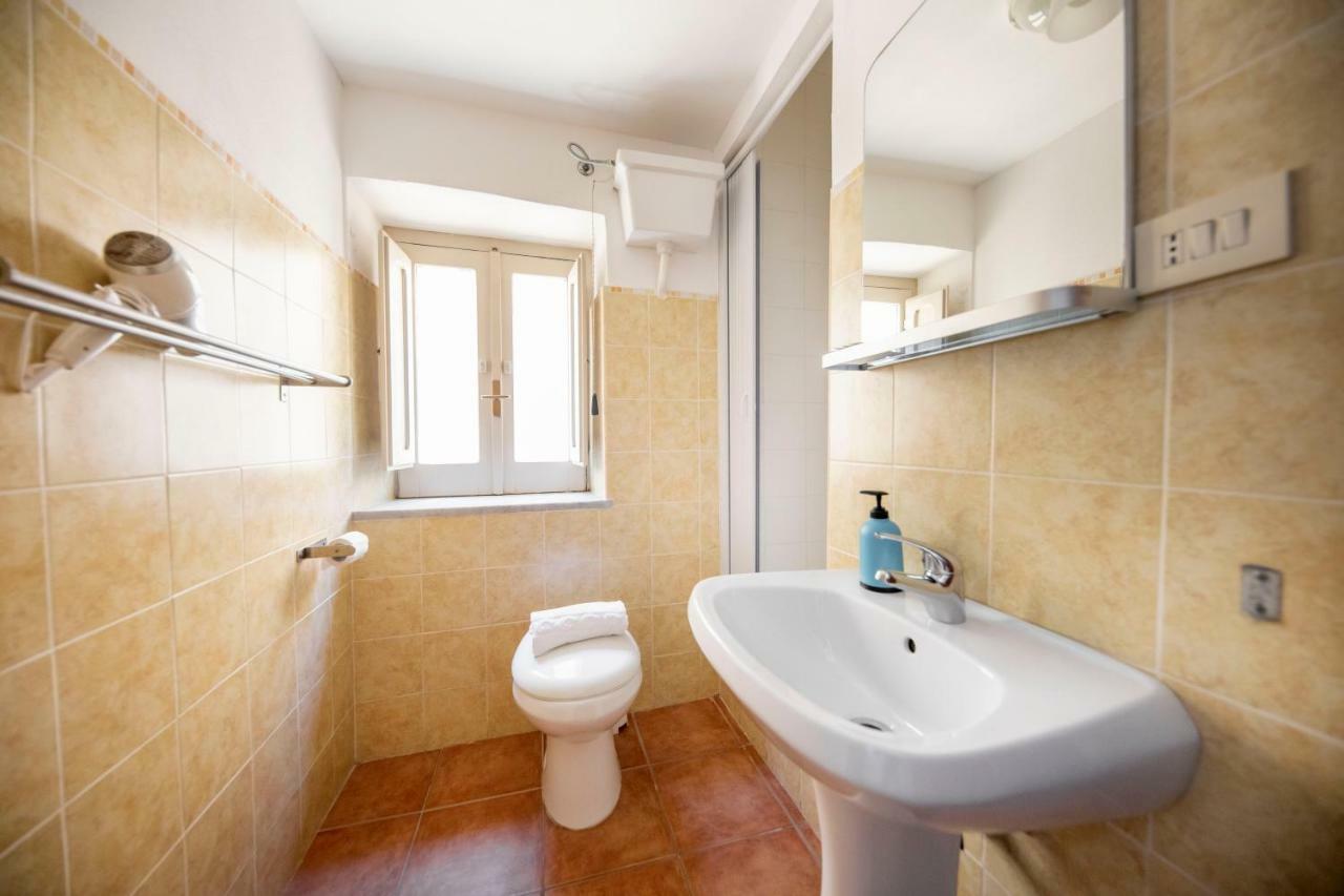 Blue Coral Apartment เชฟาลู ภายนอก รูปภาพ
