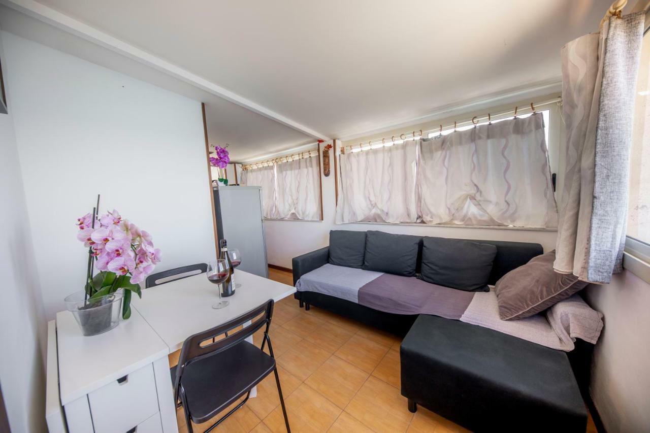 Blue Coral Apartment เชฟาลู ภายนอก รูปภาพ