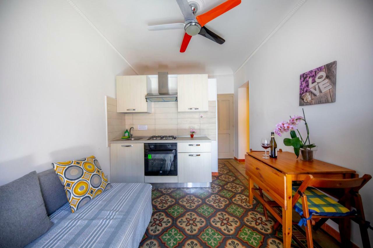 Blue Coral Apartment เชฟาลู ภายนอก รูปภาพ